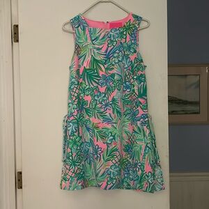 Lily Pulitzer romper size 4. Preowned